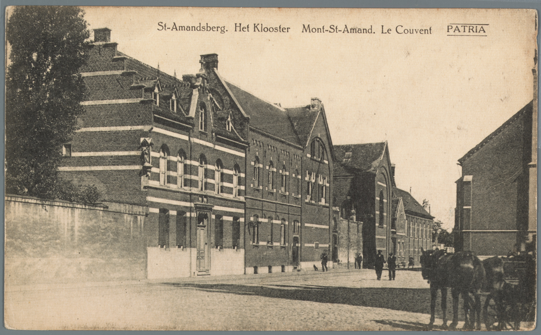 Sint-Amandsberg: school en klooster van de Visitatie