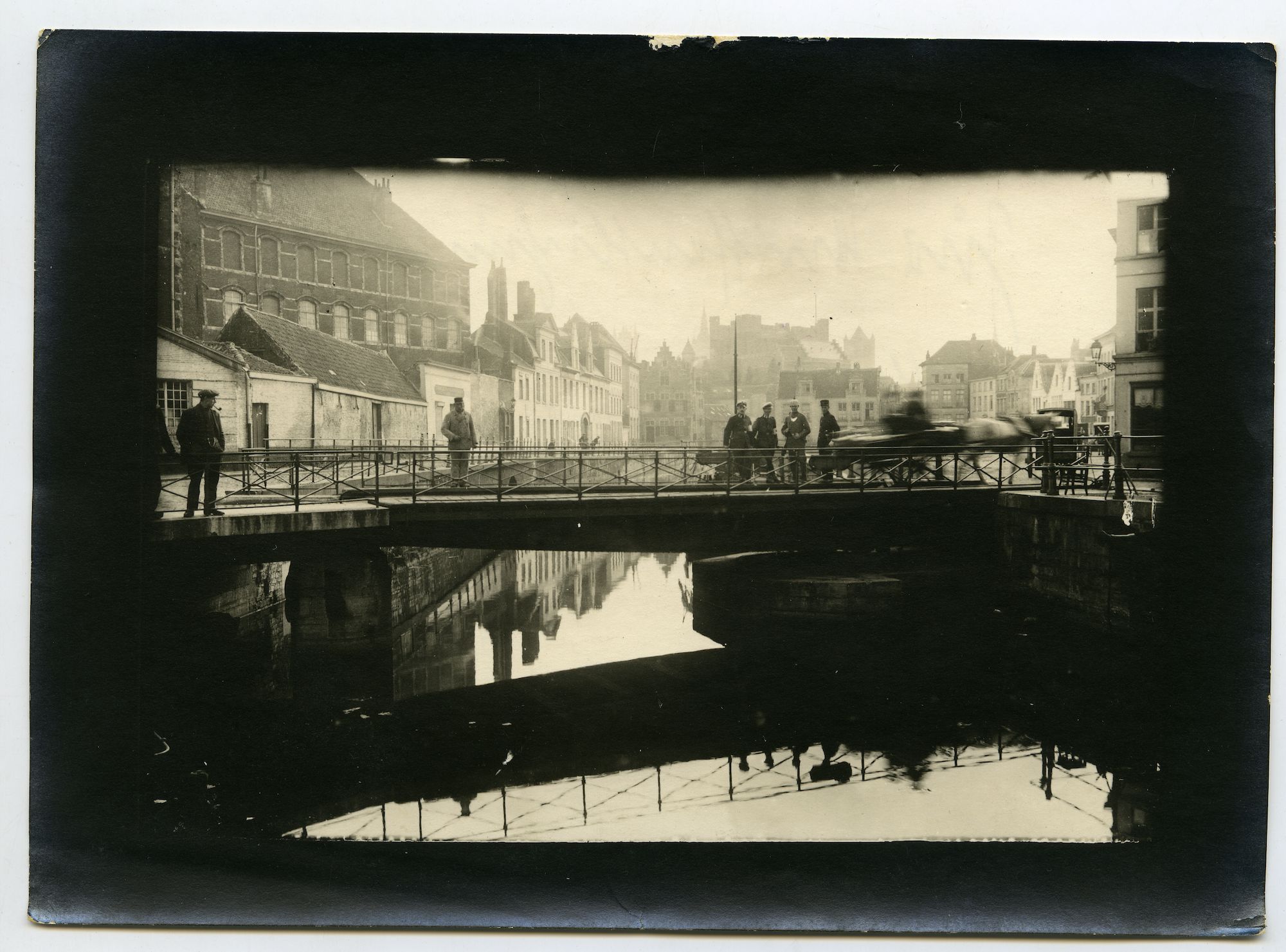 Gent: Lievekaai en Sint-Antoniuskaai: Sint-Antoniusbrug, 1915-1916
