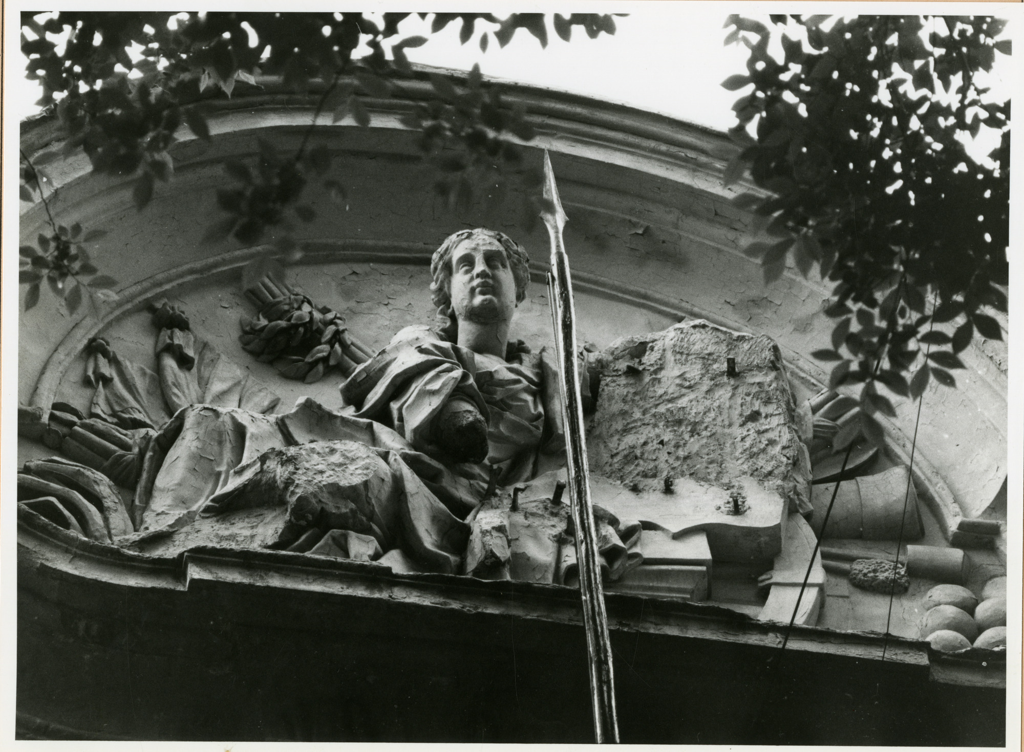 Gent: Kouter 29: Beeldhouwwerk, 1980