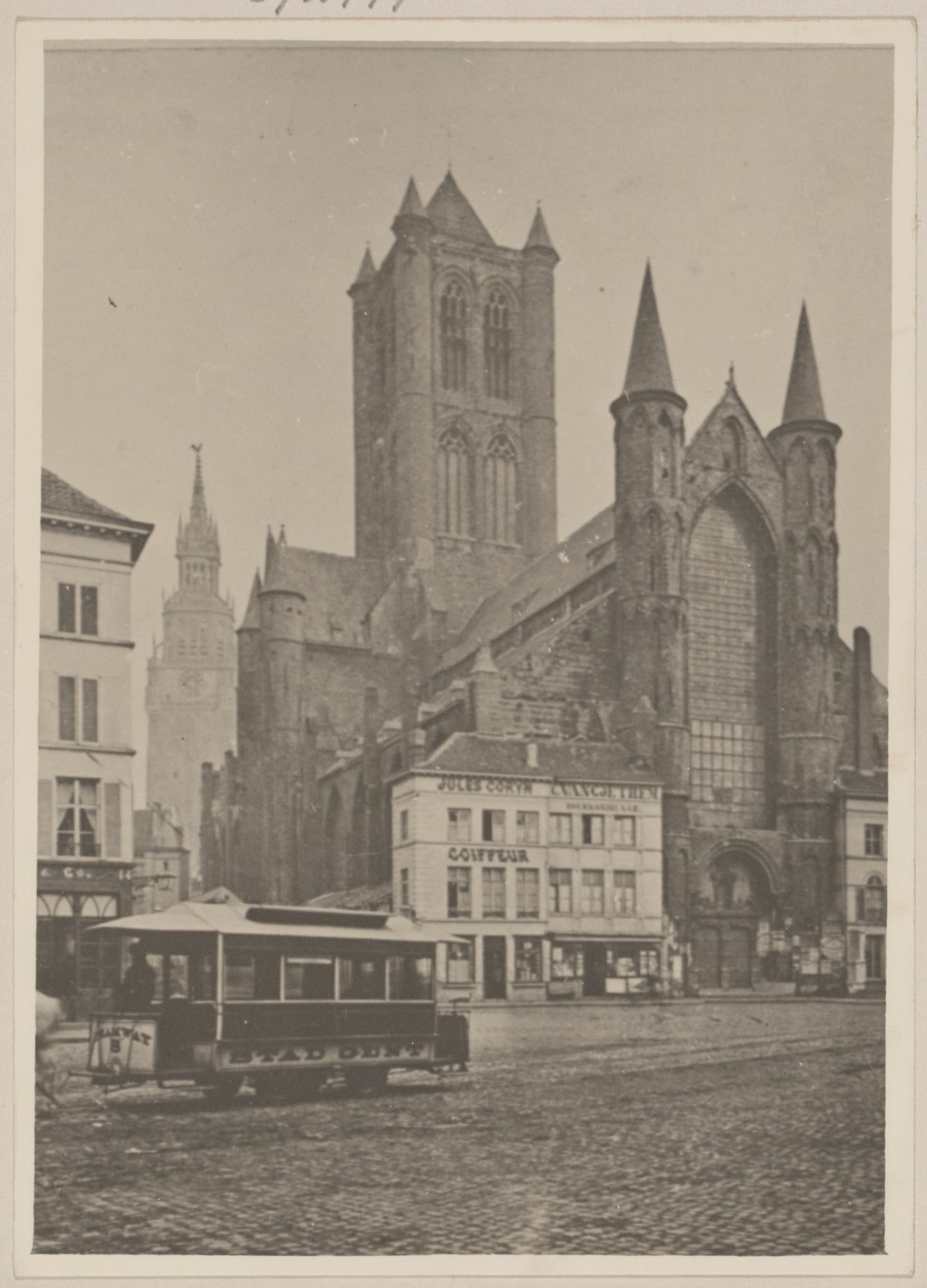 Gent: Sint-Niklaaskerk, Korenmarkt