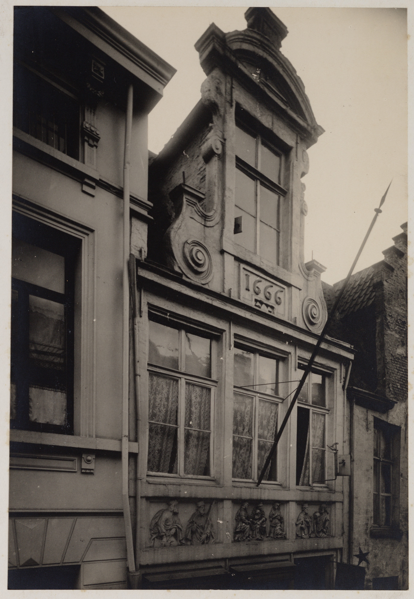 Gent: Huis De Vier Gekroonden, Ketelvest