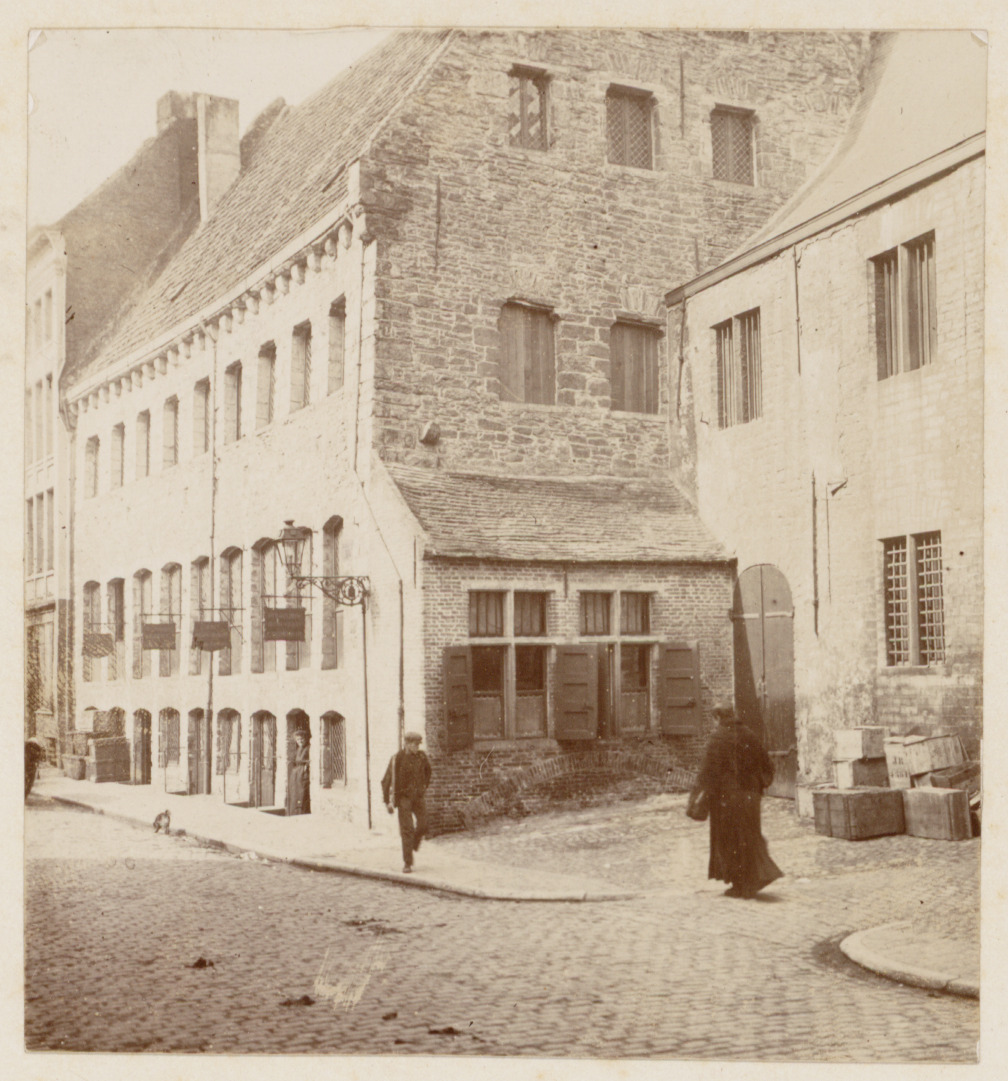 Gent: Pensmarkt. Spijker ( stapelhuis voor graan)