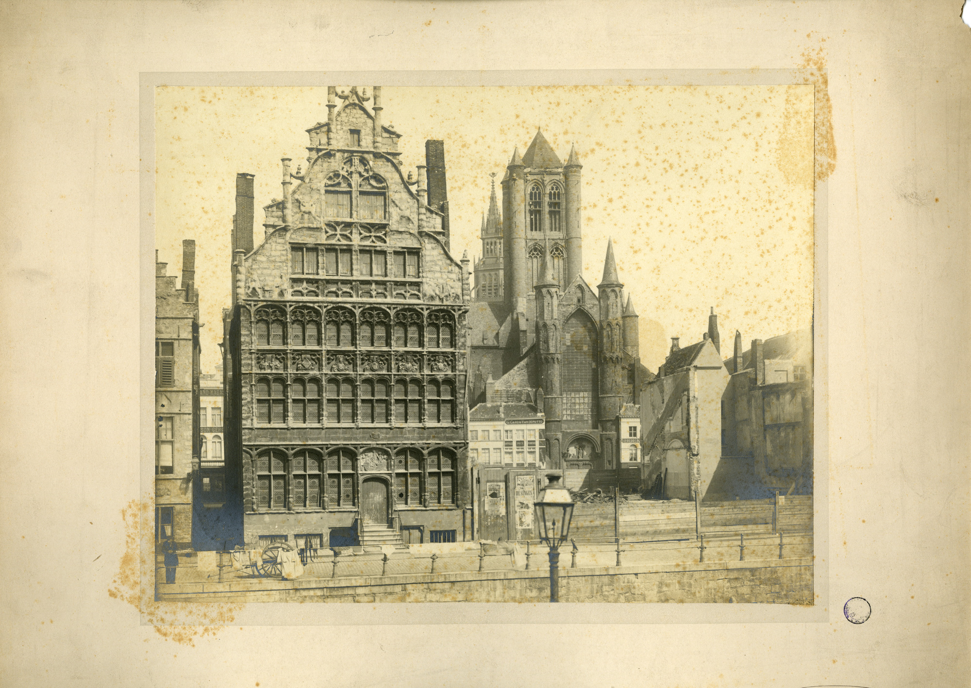 Gent: Graslei, Schippershuis, Sint-Niklaaskerk en belfort