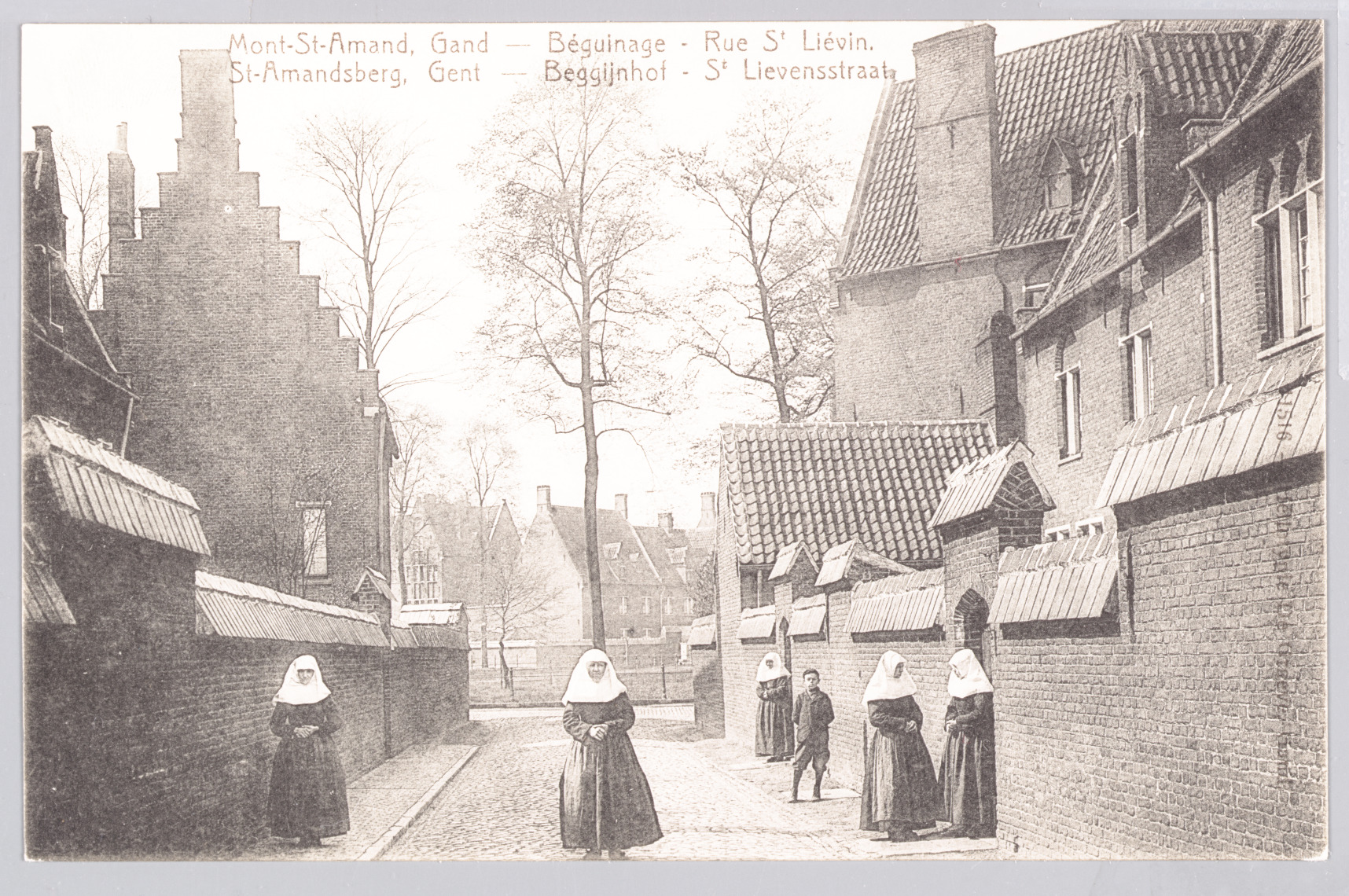 Sint-Amandsberg: Groot Begijnhof: Sint-Lievensstraat