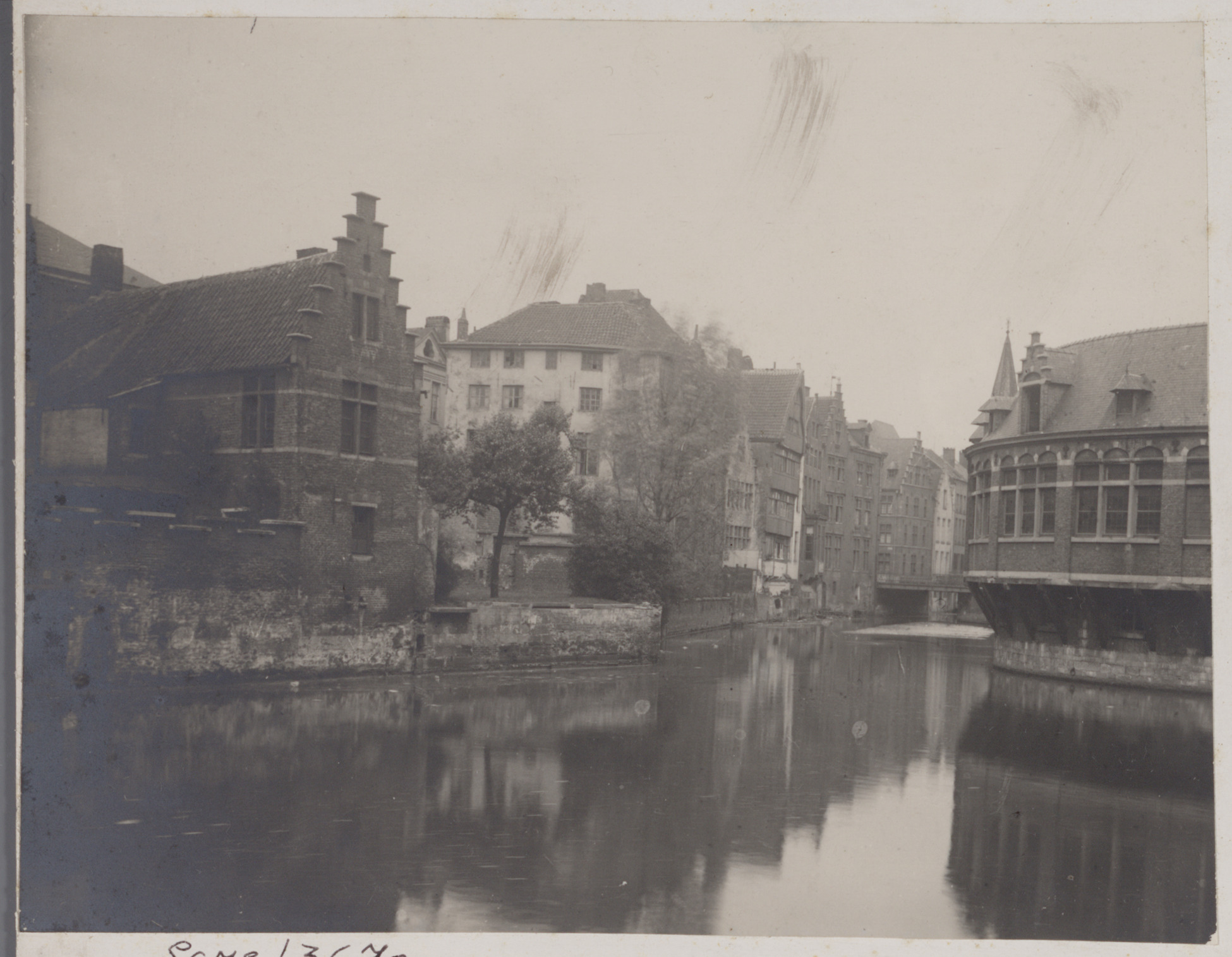 Gent: Samenvloeiing van de Lieve en de Leie aan de Oude Vismijn