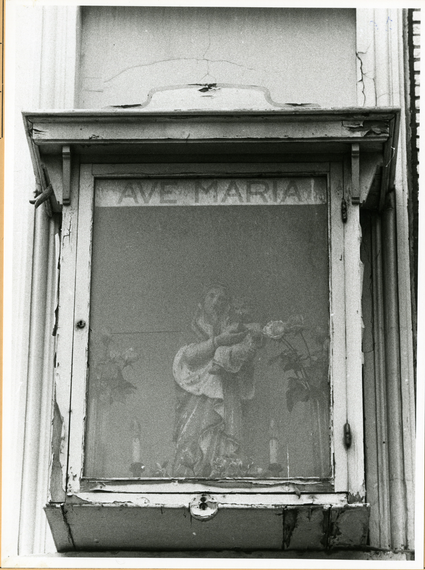 Gent: Keizer Leopoldstraat 12: Gevelkapel
