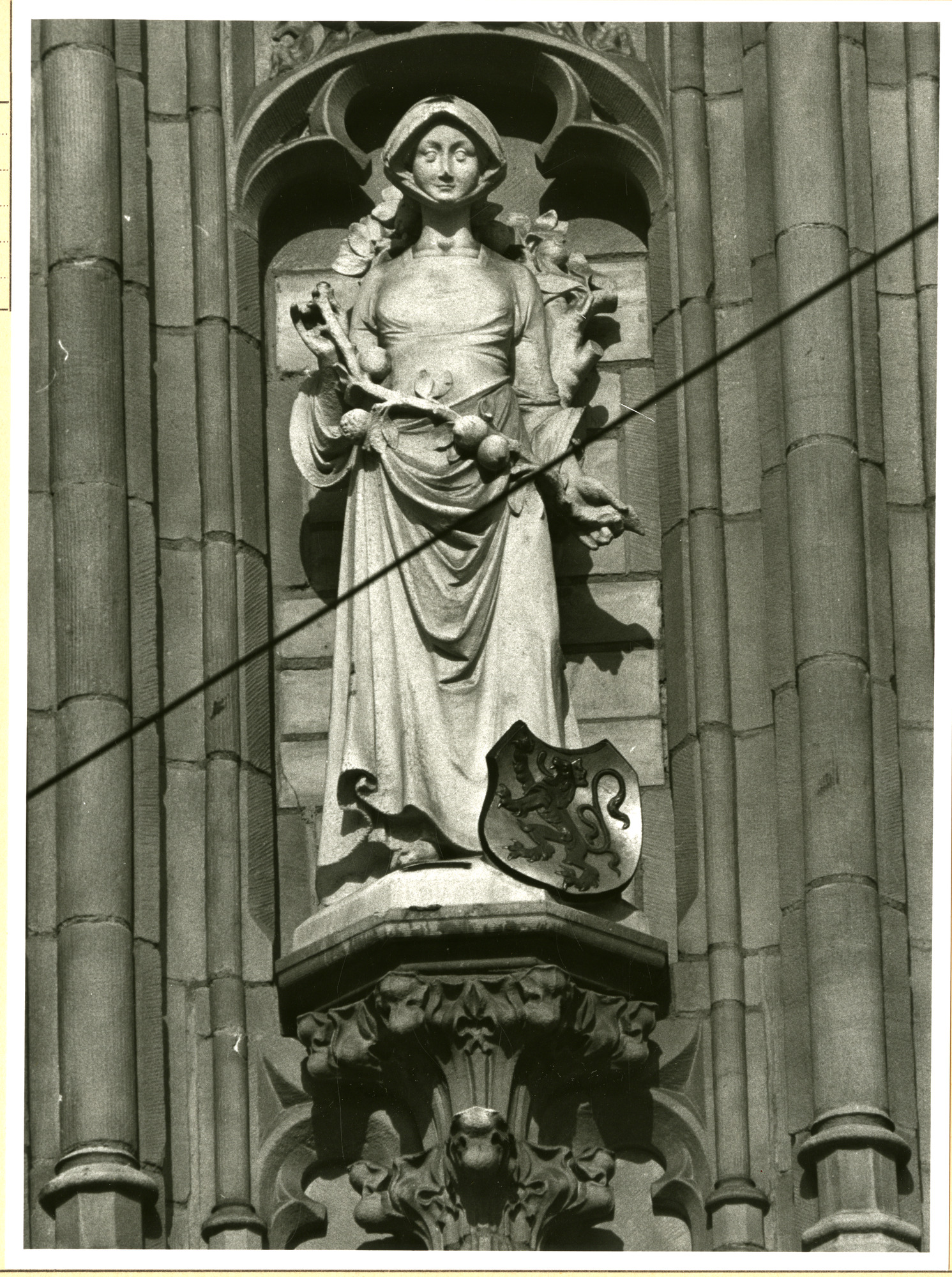 Gent: Korenmarkt: Gevelbeeld, 1981