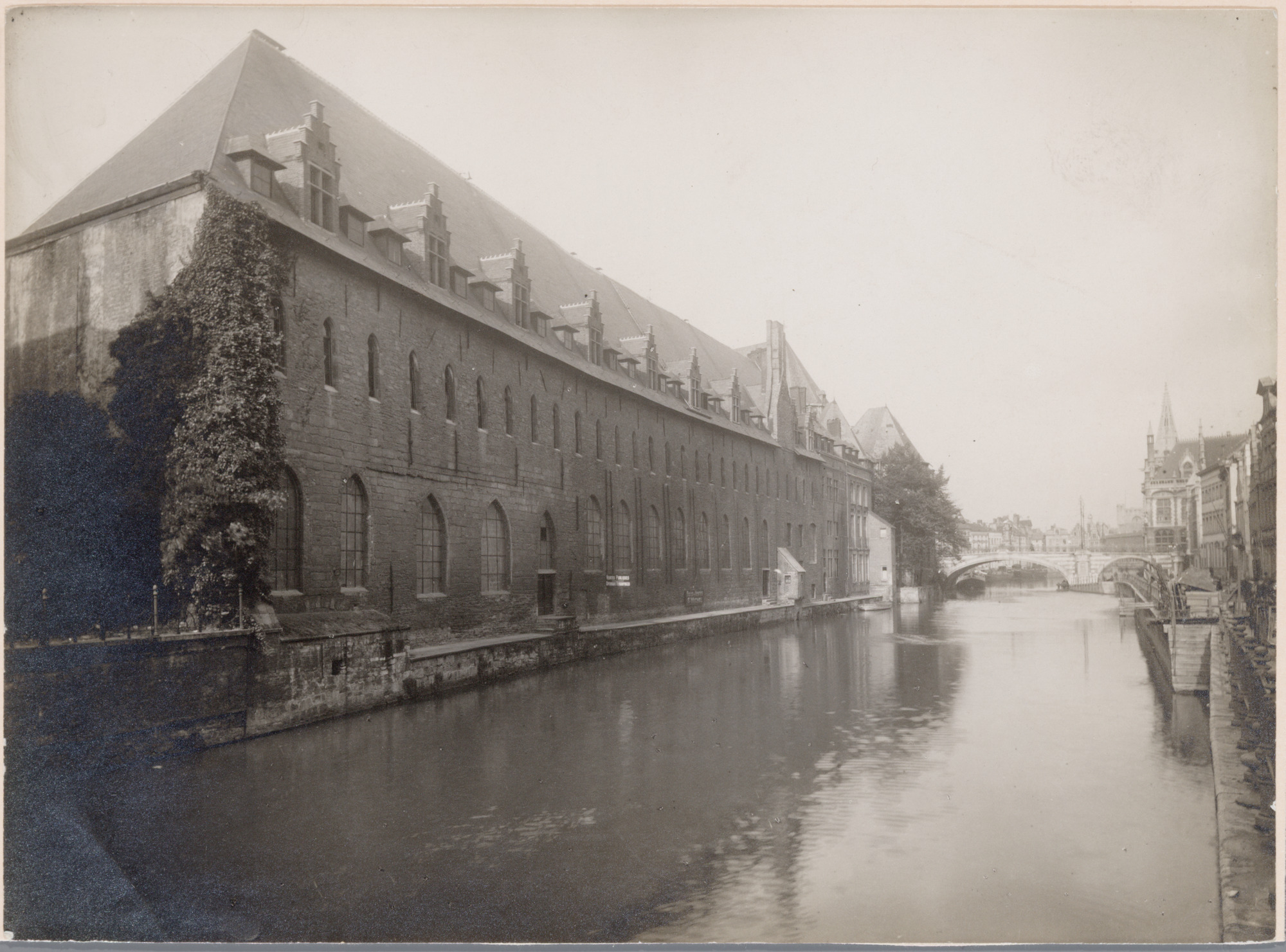Gent: Predikherenlei: Dominicanenklooster