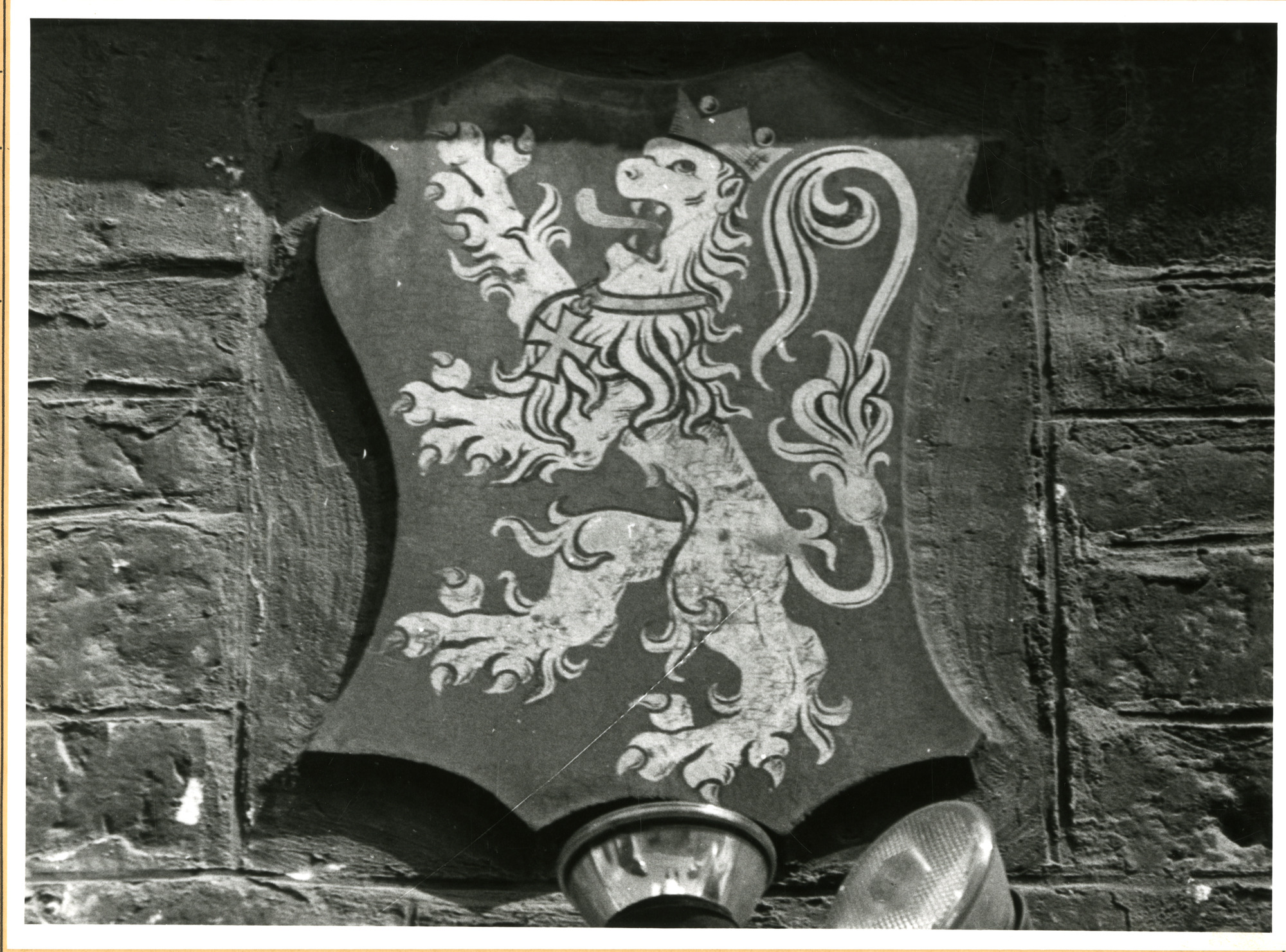Gent: Botermarkt 4: cartouche: wapenschild van Gent, 1979