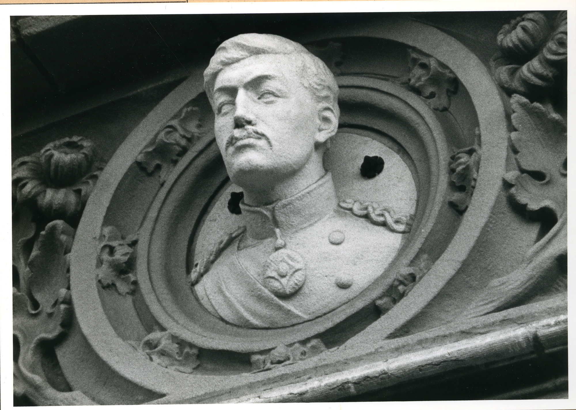 Gent: Pakhuisstraat: Buste, 1981