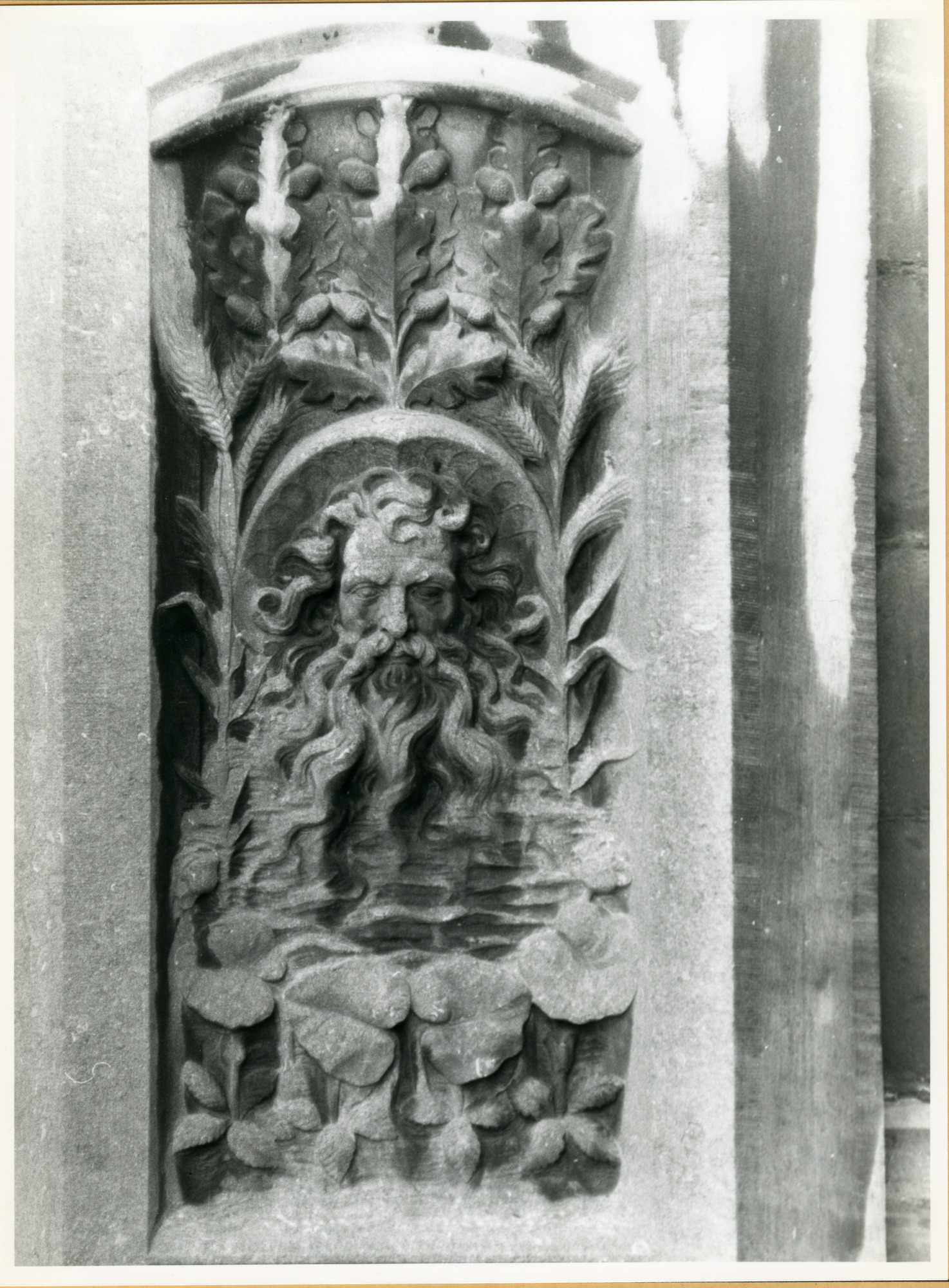 Gent: Sint Michielsbrug: Beeldhouwwerk, 1979