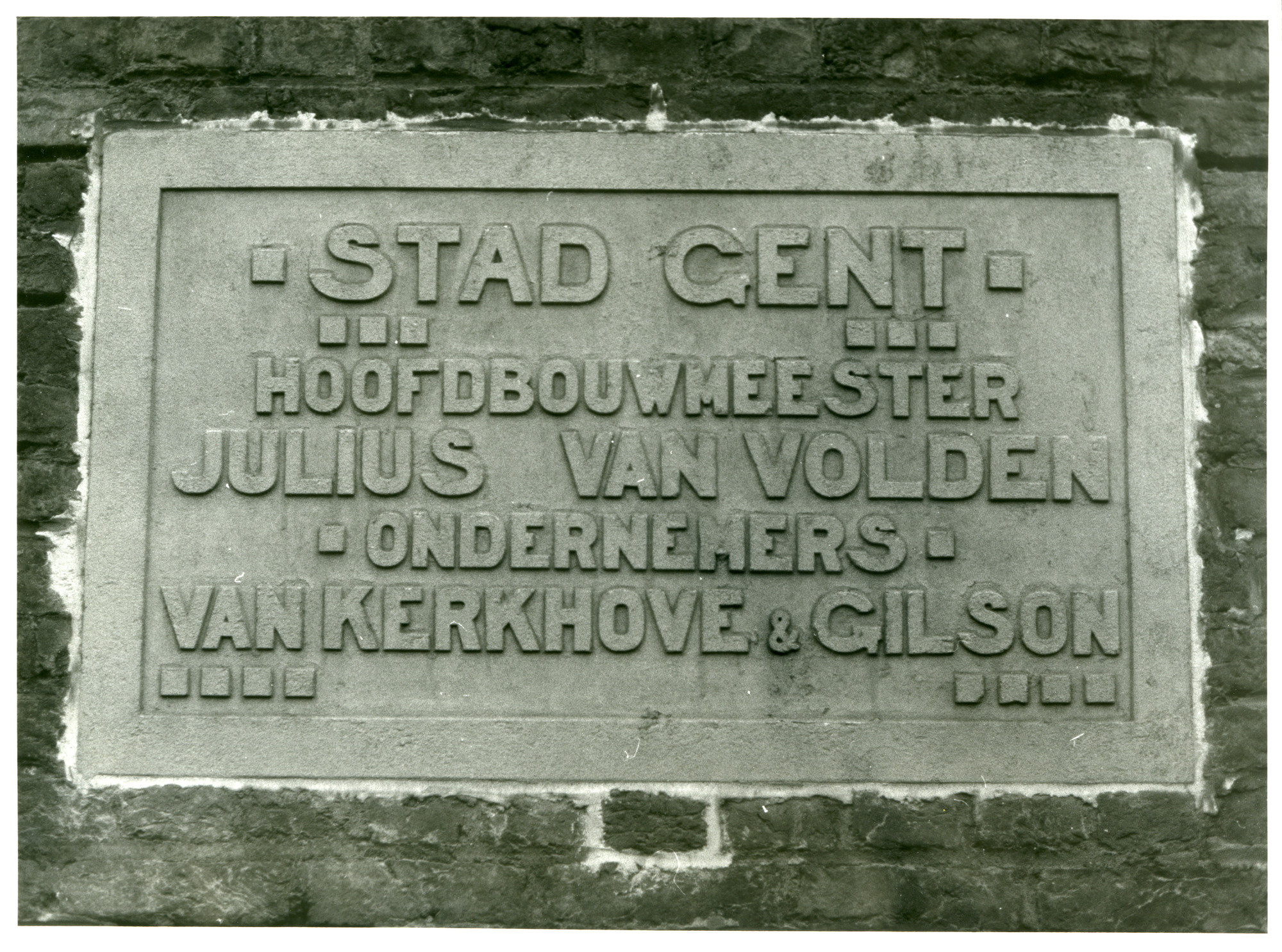 Gent: Stapelplein: Gedenksteen, 1979