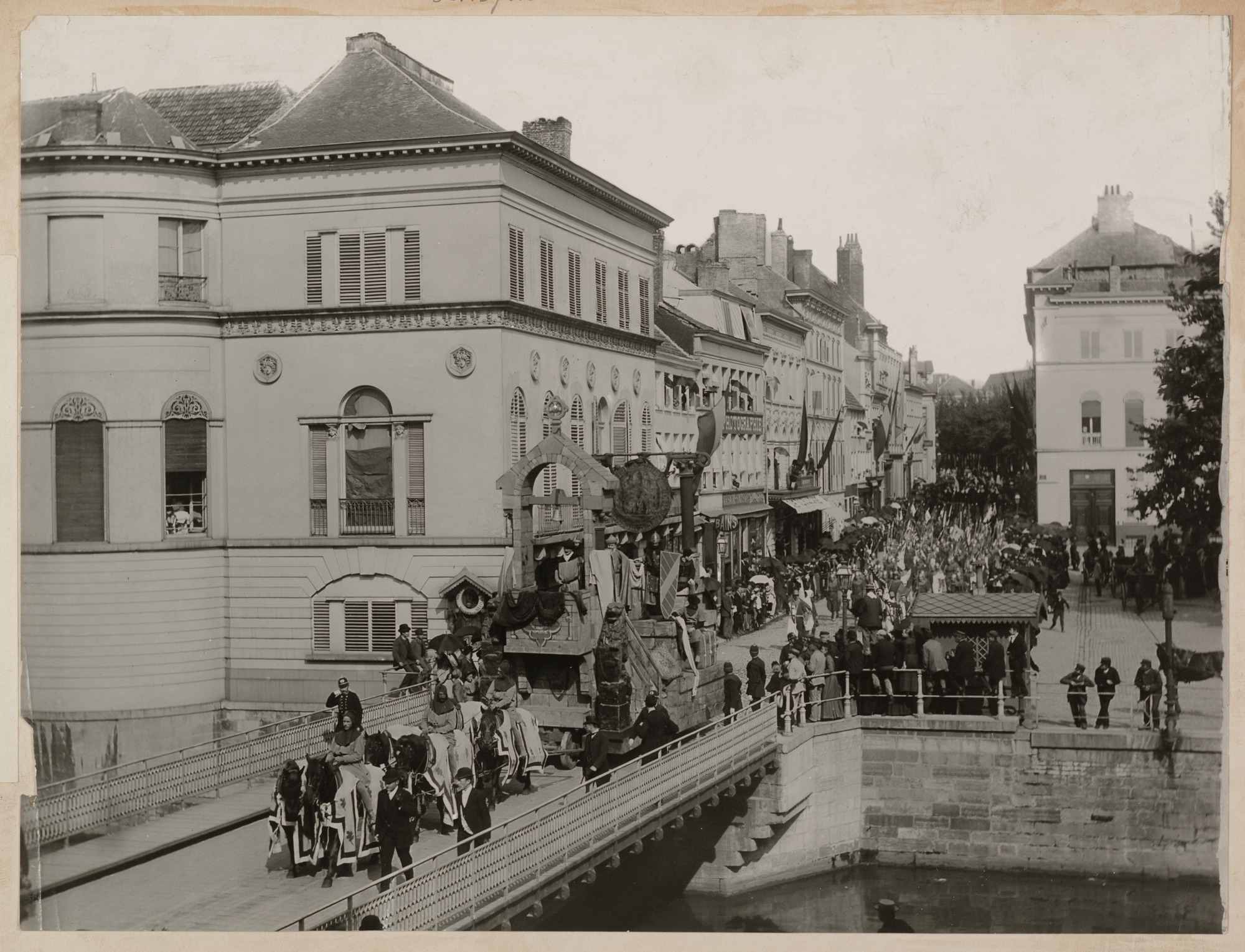 Gent: Koophandelsplein. Historische stoet 1894