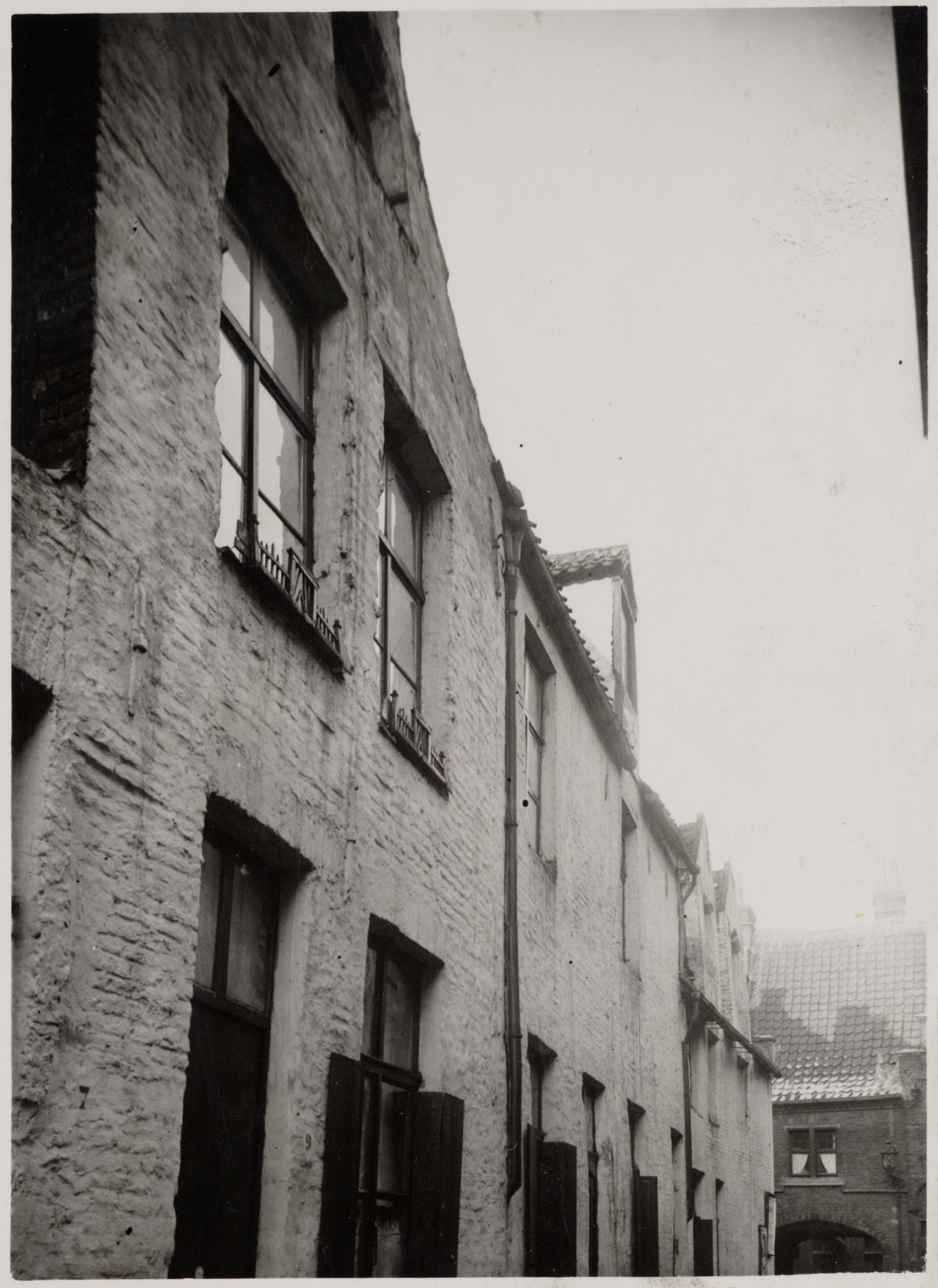 Gent: Onze Lieve Vrouwstraat 9-15