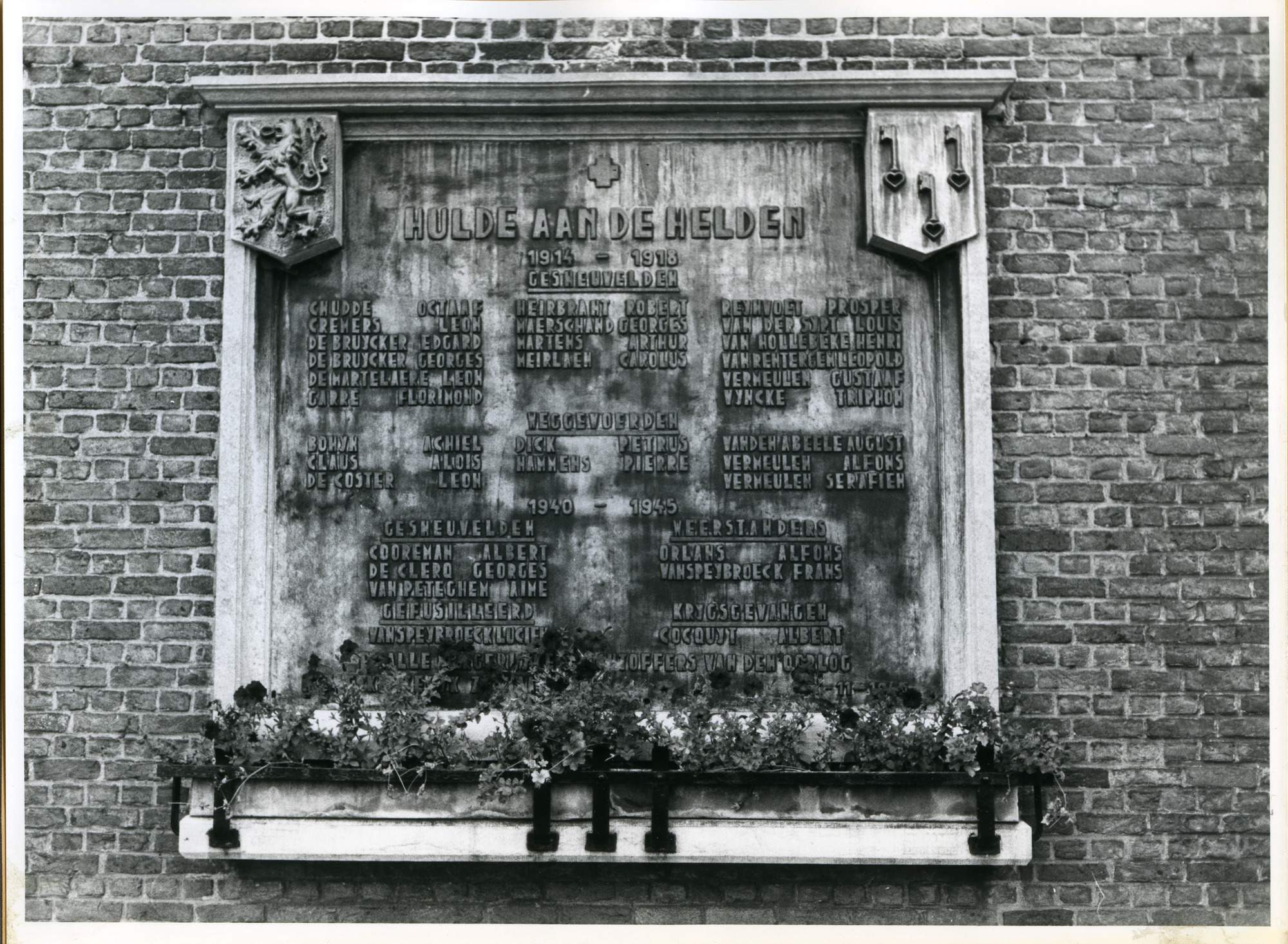 Zwijnaarde: Dorpstraat: Gedenksteen, 1979